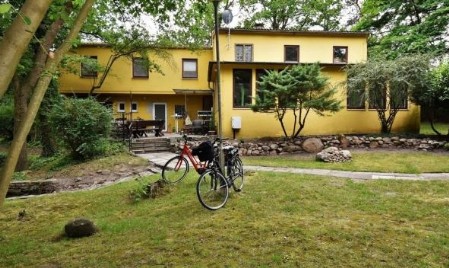 Naturfreundehaus in der Nachbargemeinde ( Stenum )